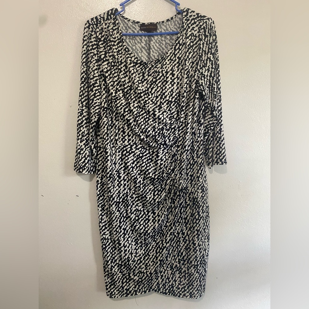Dana Buchman Monochrome Long Sleeve Dress